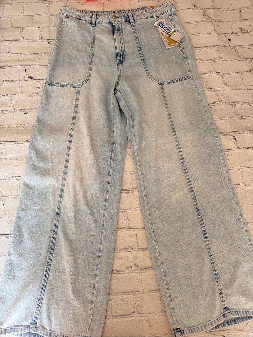 $155 new Michael Kors Light Blue Wide Leg Jeans with Panel Seams size 8